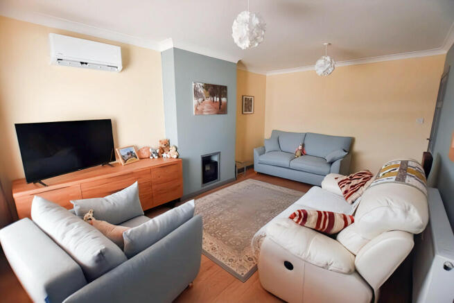 Lounge 2a