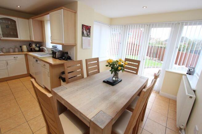 Kitchen/Family...