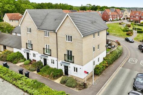 Alderwood Terrace, Chigwell, IG7