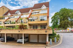 14, St James Meadow, Norwich NR3 1TR