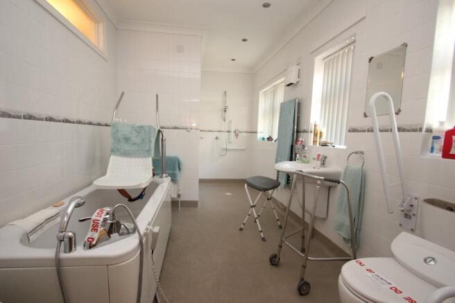 Photo 10