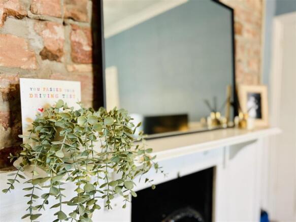 2 bed Terraced for sale Image 6