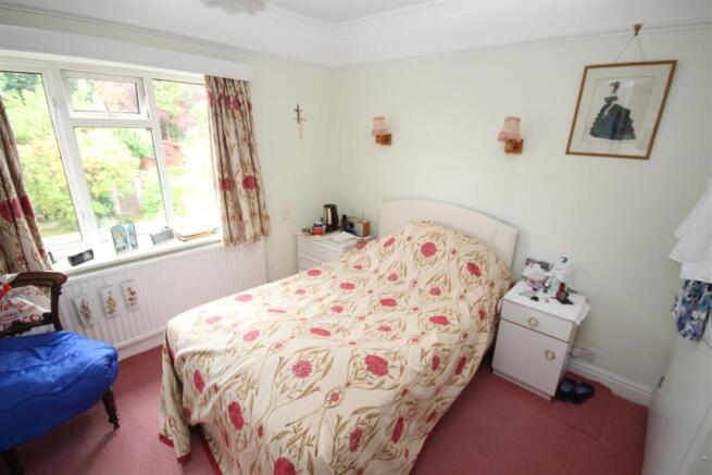 bed (002).JPG