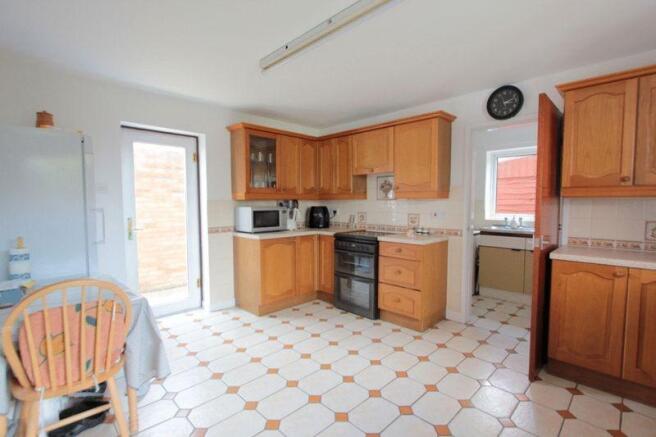Kitchen 1