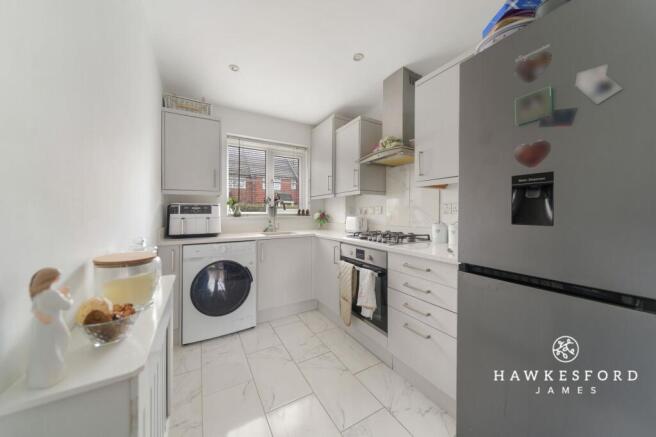 Barnfields Court, Sittingbourne - Kitchen