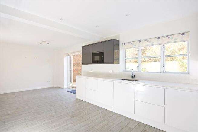 Kitchen/Breakfast Rm