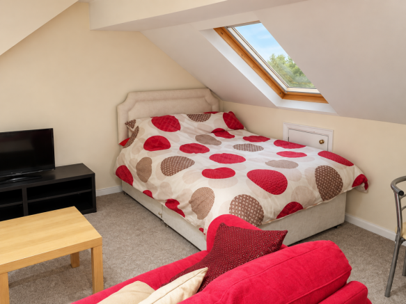 Tormarton Crescent, Henbury, Bristol, Bristol City photo 5
