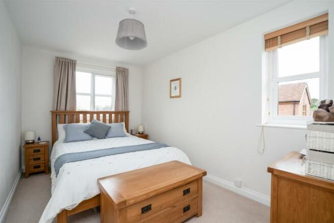 2 Bakerhouse Lane-9_lo.jpg