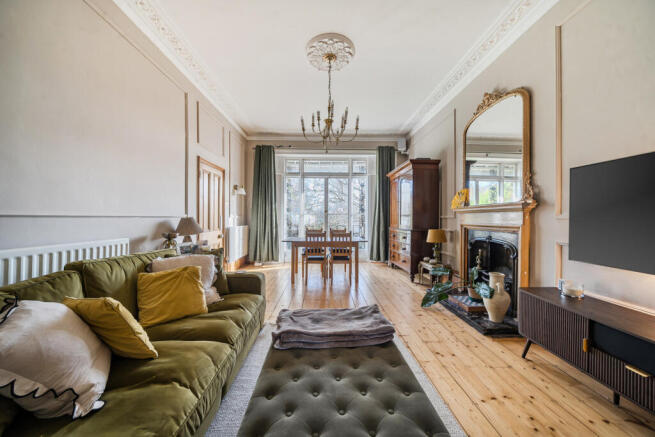 1418384-14-699f1c...