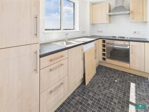 2 bed Apartment for sale Image 7