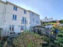 23, Kensey Valley Meadow, Launceston PL15 9NB