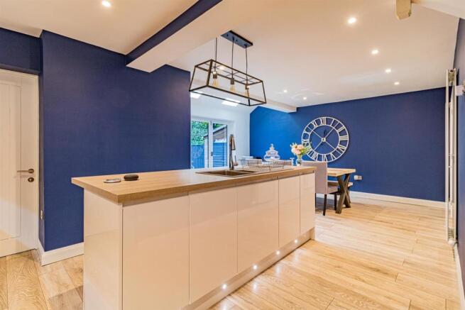 Kitchen diner