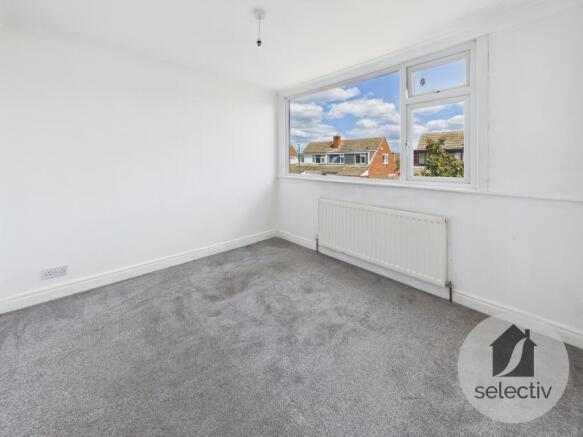 3 bed Semi-Detached for sale Image 9