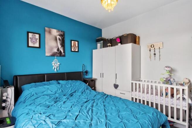 2 bed Terraced for sale Image 9