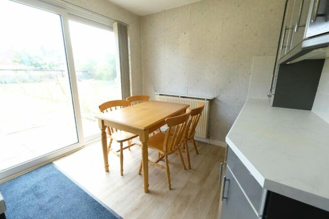 KITCHEN DINING ROOM