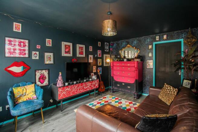 3 bed Town House for sale Image 6