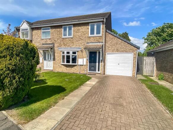 3-bed semi-detached on Staintondale, Newton Aycliffe, £145,000