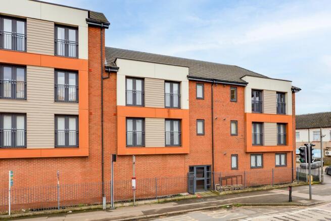 Flat 7 Charles Court, Railway View, Kettering -12.