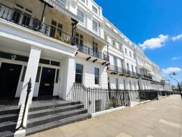 Basement Flat, 44, Sussex Square, Brighton BN2 1GE