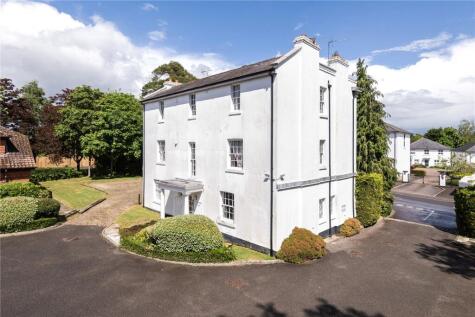 The Albions, Edenbridge, Kent, TN8