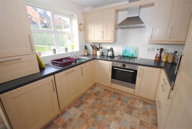 FITTED KITCHEN/DINER