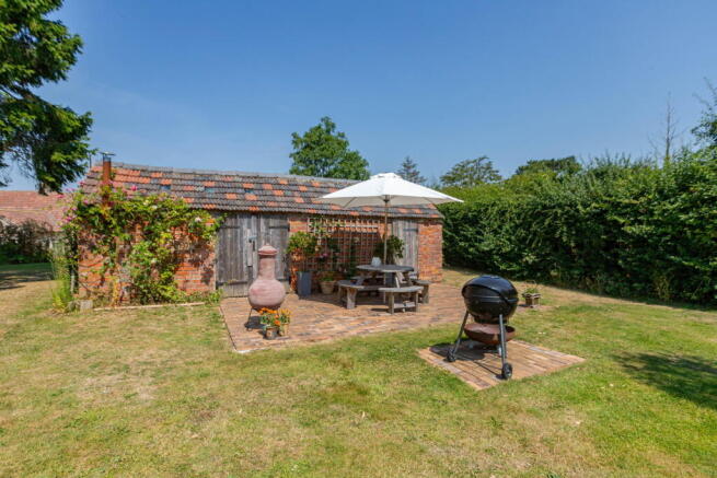 2 bed Detached for sale Image 11