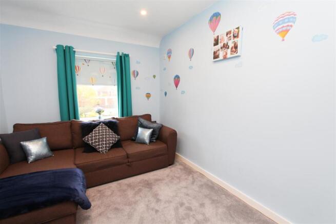 BEDROOM 3.jpg
