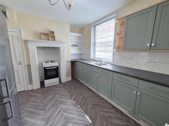 Kitchen.jpg