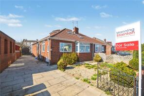 9, Staithe Avenue, Middleton, Leeds LS10 3LU