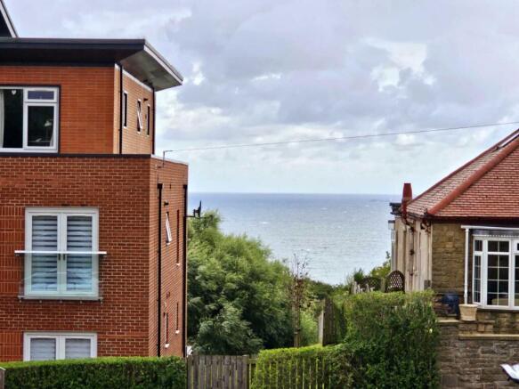 2 bed Flat for sale Image 6