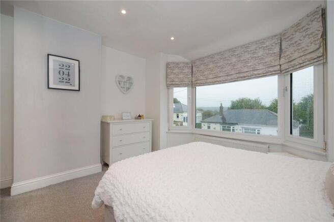 3 bed Semi-Detached for sale Image 7