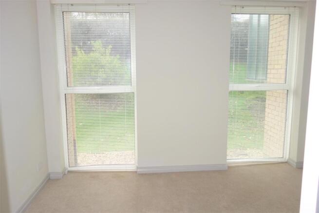 bedroom 2.JPG