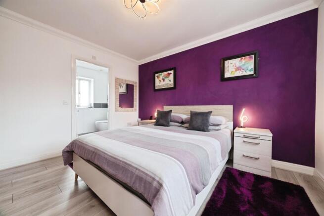 3 bed Detached for sale Image 9
