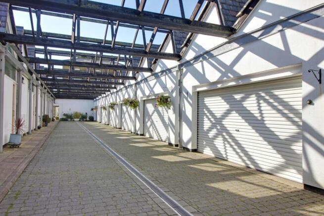 Double Garage