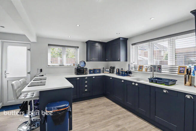Rosewood Drive, Winsford photo 4