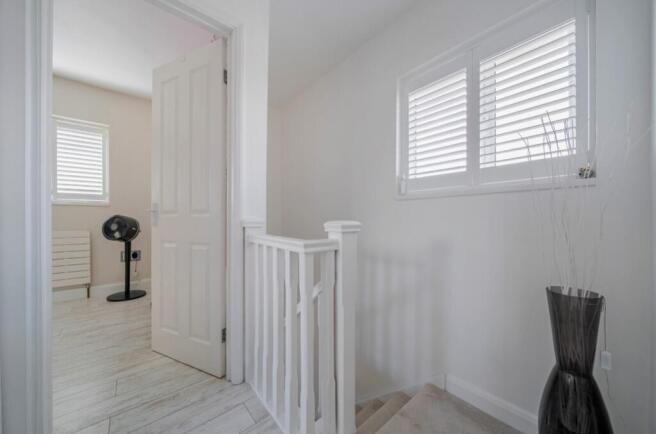 2 bed Semi-Detached for sale Image 6