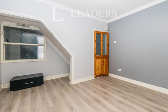 e53675c1-5656-48e7-9