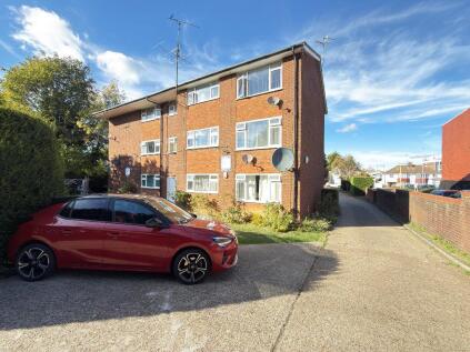 James Court, L&D Borders, Luton, Bedfordshire, LU4 0HN