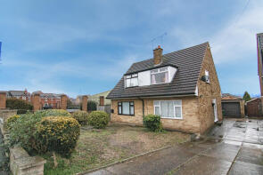 37, Millfield Crescent, Leicester LE3 2XJ