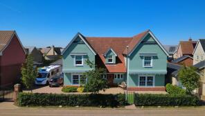 8, Mosscotts, Dunmow CM6 2FJ