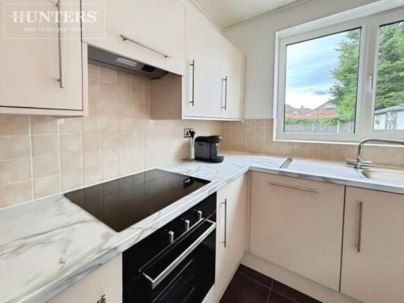 3 bed Semi-Detached for sale Image 4