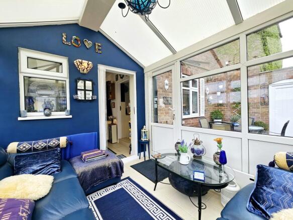 3 bed Detached for sale Image 10