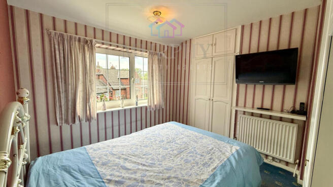 2 bed Semi-Detached for sale Image 11