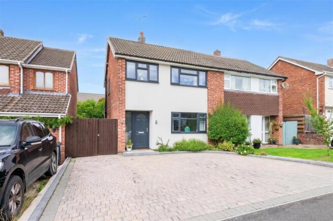 24 Woodside, Ashby
