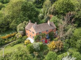 Hill Top, Park Road, Bridport DT6 5DA