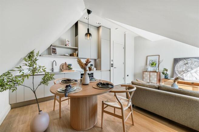 Flat 8 - 50 Creswick Road-4.jpg
