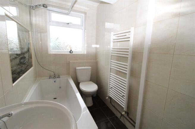 2 bed Terraced for sale Image 7