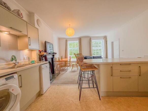 Kitchen/Reception