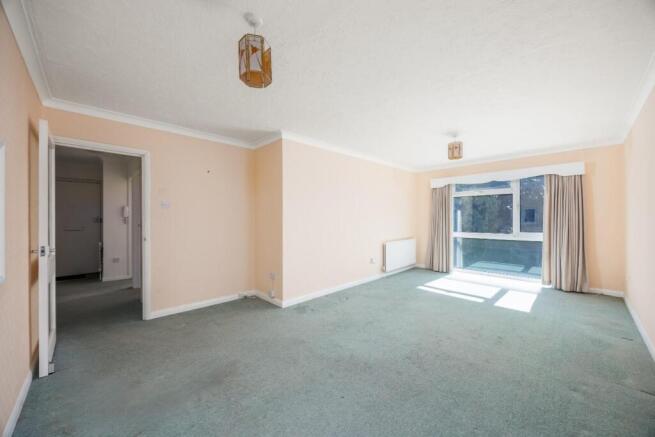 51 Kings Court TN6 1DY _ Roots Property Marketing 