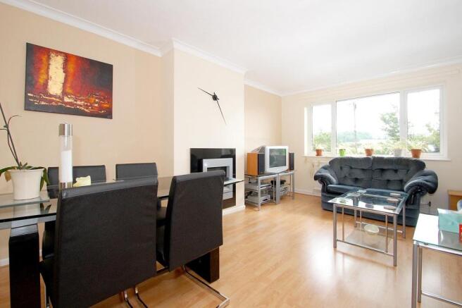 Living/Dining Room
